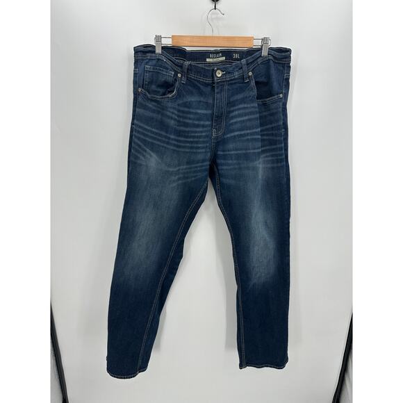 Buckle Reclaim Denim Jeans Men 38L x33 Relaxed Dark Wash Cotton Stretch - Picture 1 of 9